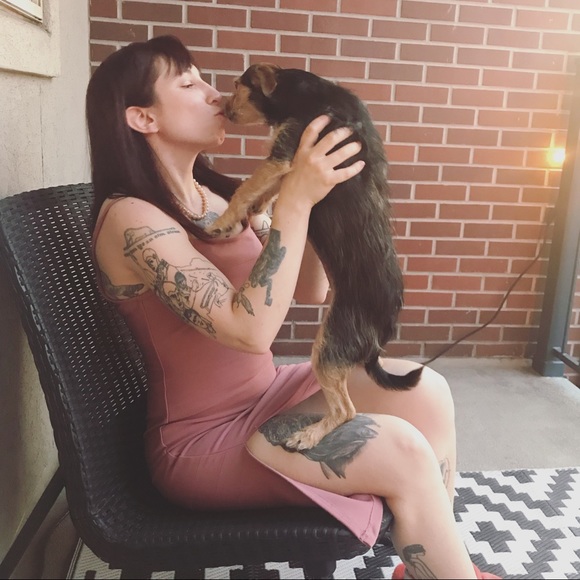 Meet the Posher - Picture 1 of 5